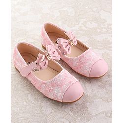 Cute Walk by Babyhug Ballerina with Velcro Closure & Bow Applique - Pink