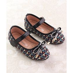 Cute Walk by Babyhug Ballerinas with Velcro Closure  Chevron Print & Bow Applique - Black