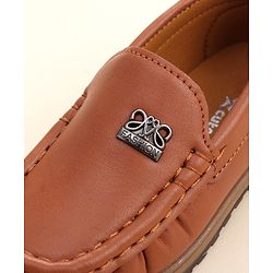 Cute Walk By Babyhug Slip On Loafers -  Brown
