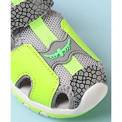 Cute Walk by Babyhug Sandals With Velcro Closure Abstract Print - Grey