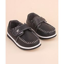 Cute Walk by Babyhug Velcro Closure Formal & Party Wear Shoes with Applique - Black