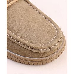 Cute Walk by Babyhug Slip On Loafer Shoes - Green