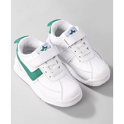 Cute Walk by Babyhug Sneaker with Lace Up Closure - Green