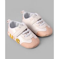 Cute Walk by Babyhug Colour Blocked Velcro Closure Booties With Text Embroidery - Pink