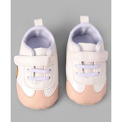 Cute Walk by Babyhug Colour Blocked Velcro Closure Booties With Text Embroidery - Pink
