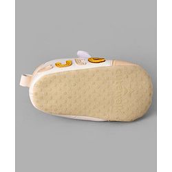 Cute Walk by Babyhug Colour Blocked Velcro Closure Booties With Text Embroidery - Pink