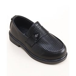 Cute Walk by Babyhug Slip On Loafer Shoes - Brown