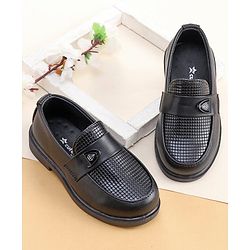 Cute Walk by Babyhug Slip On Loafer Shoes - Brown