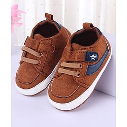 Cute Walk by Babyhug Velcro Closure Booties - Brown