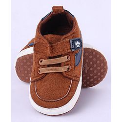 Cute Walk by Babyhug Velcro Closure Booties - Brown