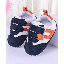 Cute Walk by Babyhug Colour Block Velcro Closure Booties - Grey