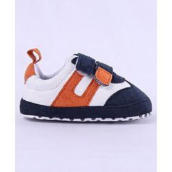 Cute Walk by Babyhug Colour Block Velcro Closure Booties - Grey