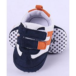 Cute Walk by Babyhug Colour Block Velcro Closure Booties - Grey