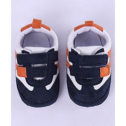 Cute Walk by Babyhug Colour Block Velcro Closure Booties - Grey