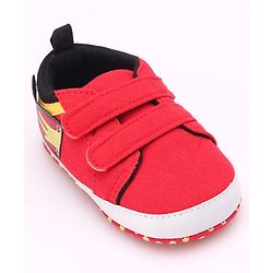 Cute Walk by Babyhug Booties Velcro Closure - Red