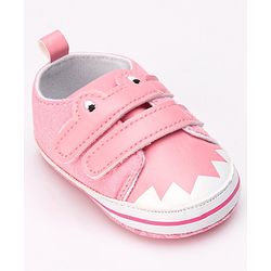 Cute Walk by Babyhug Booties with  Velcro Closure - Pink