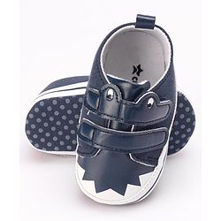 Cute Walk by Babyhug Booties with  Velcro Closure - Pink