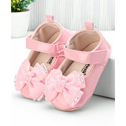 Cute Walk by Babyhug Velcro Closure Booties Bow Applique - Pink