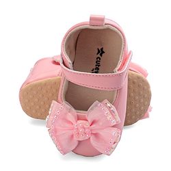 Cute Walk by Babyhug Velcro Closure Booties Bow Applique - Pink