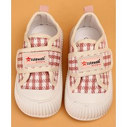 Cute Walk By Babyhug Checkered Slip On Casual Shoes With Velcro Closure - Pink