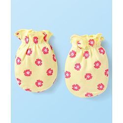 Babyhug Interlock Knit Mittens With Polka Dot & Floral Print Pack of 3 - Pink Yellow & Dark Pink