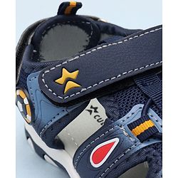 Cute Walk by Babyhug Sandals with Velcro Closure - Blue