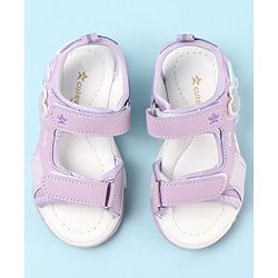 Cute Walk by Babyhug Casual Sandals with Velcro Closure & Heart Applique - Fuschia