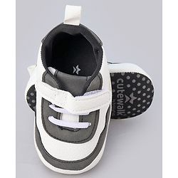 Cute Walk by Babyhug Booties With Velcro Closure & Dino Print - Blue & White