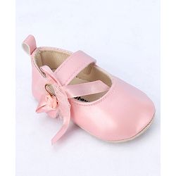 Cute Walk by Babyhug Velcro Closure Floral Applique Booties - Pink