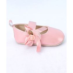 Cute Walk by Babyhug Velcro Closure Floral Applique Booties - Pink