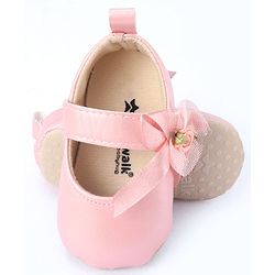Cute Walk by Babyhug Velcro Closure Floral Applique Booties - Pink