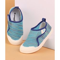 Cute Walk by Babyhug Velcro Closure Textured Casual Shoes - Blue