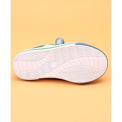 Cute Walk by Babyhug Velcro Closure Casual Shoes Car Applique - Blue