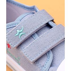 Cute Walk by Babyhug Casual Shoes With Velcro Closure and Swan Embroidery - Pink