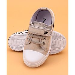 Cute Walk by Babyhug Velcro Closure Casual Shoes with Football Print & Applique- Grey