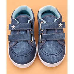 Cute Walk by Babyhug Casual Shoes With Velcro Closure Text Print - Blue