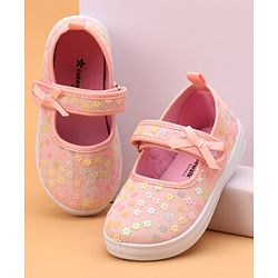 Cute Walk by Babyhug Velcro Closure Casual Shoes With Floral & Bow Applique - Pink