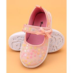 Cute Walk by Babyhug Velcro Closure Casual Shoes With Floral & Bow Applique - Pink