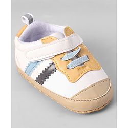 Cute Walk by Babyhug Velcro Closure Booties - Yellow