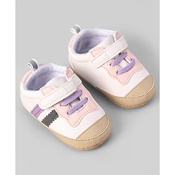 Cute Walk by Babyhug Velcro Closure Booties - Yellow