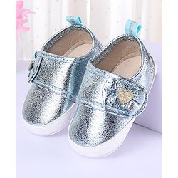 Cute Walk by Babyhug Foil Textured & Bow Applique Booties - Blue