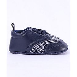 Cute Walk by Babyhug Chevron & Lace Detailing Slip On Booties - Black
