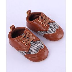 Cute Walk by Babyhug Chevron & Lace Detailing Slip On Booties - Brown