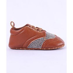 Cute Walk by Babyhug Chevron & Lace Detailing Slip On Booties - Brown