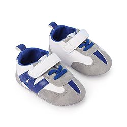 Cute Walk by Babyhug Booties with Velcro Closure - Blue & Grey