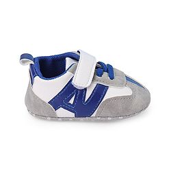 Cute Walk by Babyhug Booties with Velcro Closure - Blue & Grey