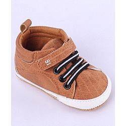 Cute Walk by Babyhug Velcro Closure Booties - Brown