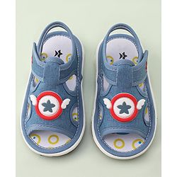Cute Walk By Babyhug Sandals With Velcro Closure & Star Applique - Blue
