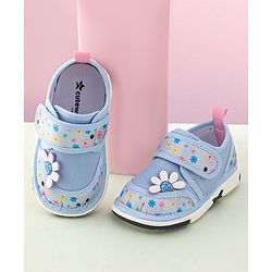 Cute Walk by Babyhug Velcro Closure Casual Shoes With Floral Print & Applique - Blue