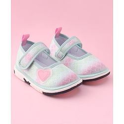 Cute Walk by Babyhug Velcro Closure Casual Shoes With Heart Patch Applique - Green